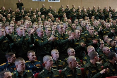 АРТИСТЫ ЦДРА КОНЦЕРТОМ ПОЗДРАВИЛИ ВОЕННОСЛУЖАЩИХ СЕМЕНОВСКОГО ПОЛКА С ДНЕМ ЧАСТИ