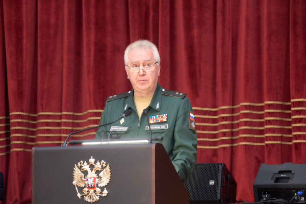 НА ТОРЖЕСТВЕННОМ МЕРОПРИЯТИИ КОЛЛЕКТИВ ЦДРА ПРИНИМАЛ ПОЗДРАВЛЕНИЯ