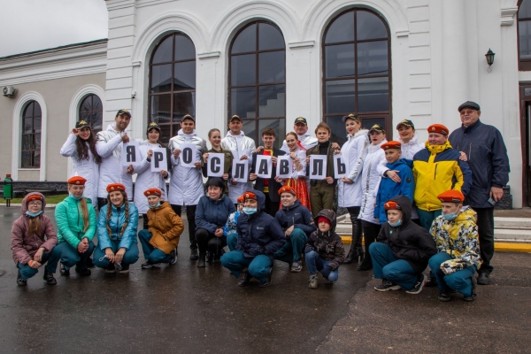 &laquo;МЫ &ndash;АРМИЯ СТРАНЫ! МЫ &ndash; АРМИЯ НАРОДА!&raquo;: ТОРЖЕСТВЕННАЯ ВСТРЕЧА В ЯРОСЛАВЛЕ