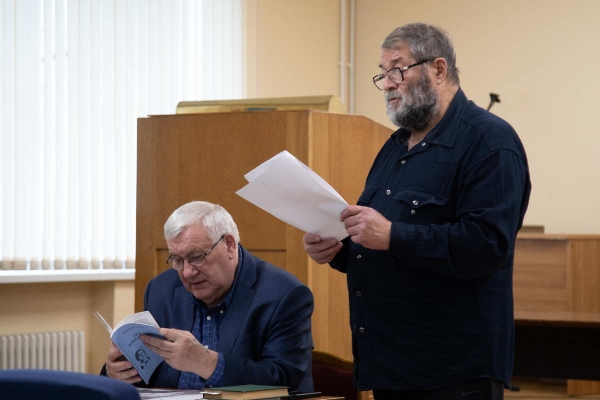 ЗАСЕДАНИЕ ЛИТО ПОСВЯТИЛИ 95-ЛЕТИЮ ЦДРА
