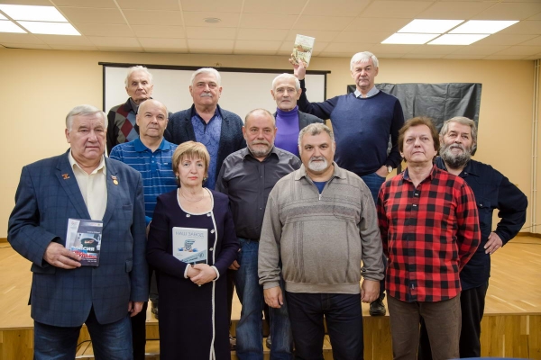ПОЭТИЧЕСКОЕ СЛОВО ОБ УЧИТЕЛЯХ